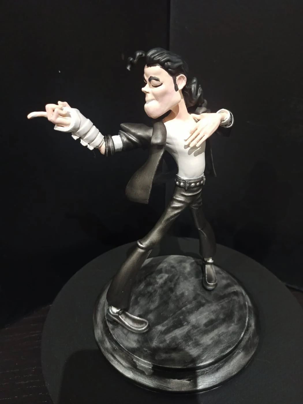 Estatueta colecionável impressa em resina 3D