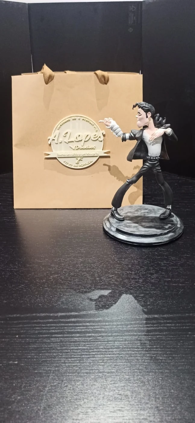 Estatueta colecionável impressa em resina 3D — fotografia 3