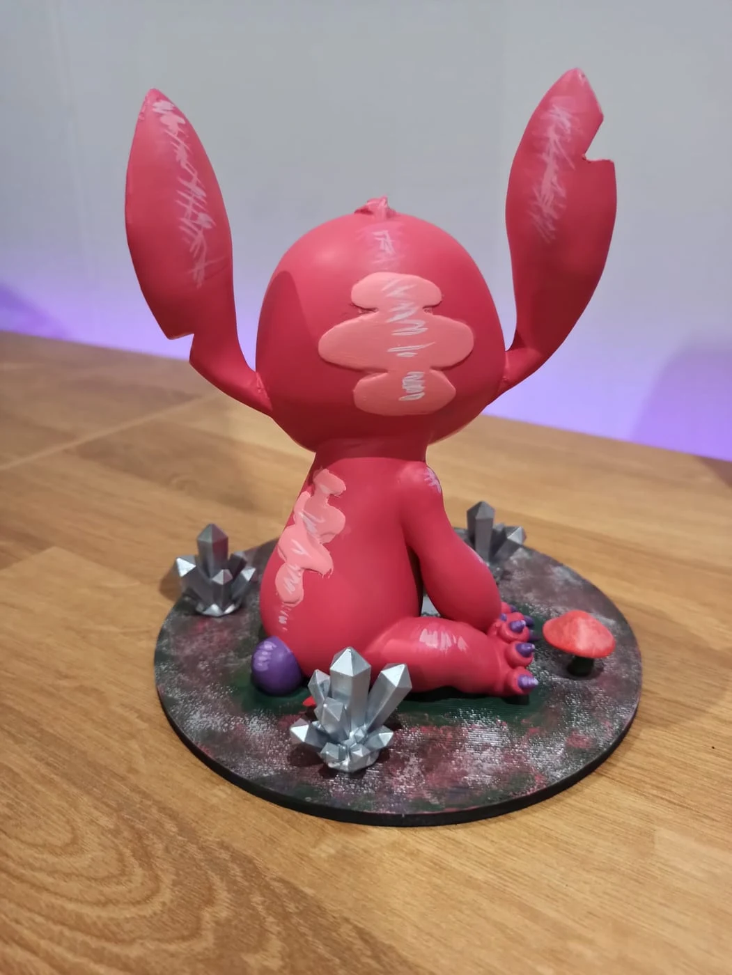 Estatueta colecionável impressa em resina 3D — fotografia 1