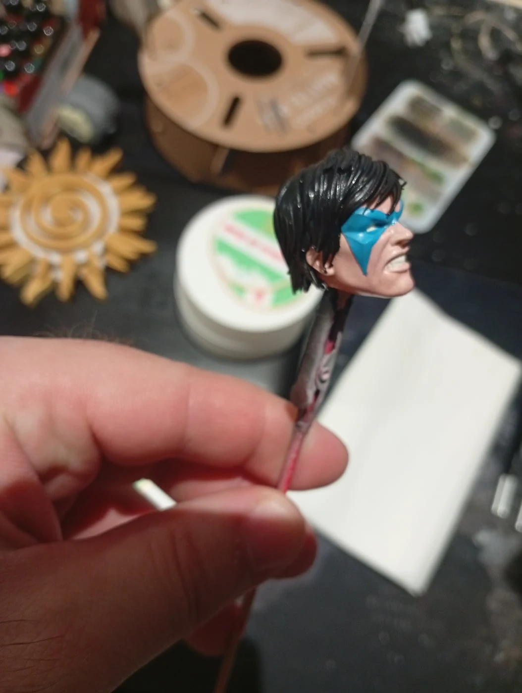 Estatueta colecionável impressa em resina 3D — fotografia 8
