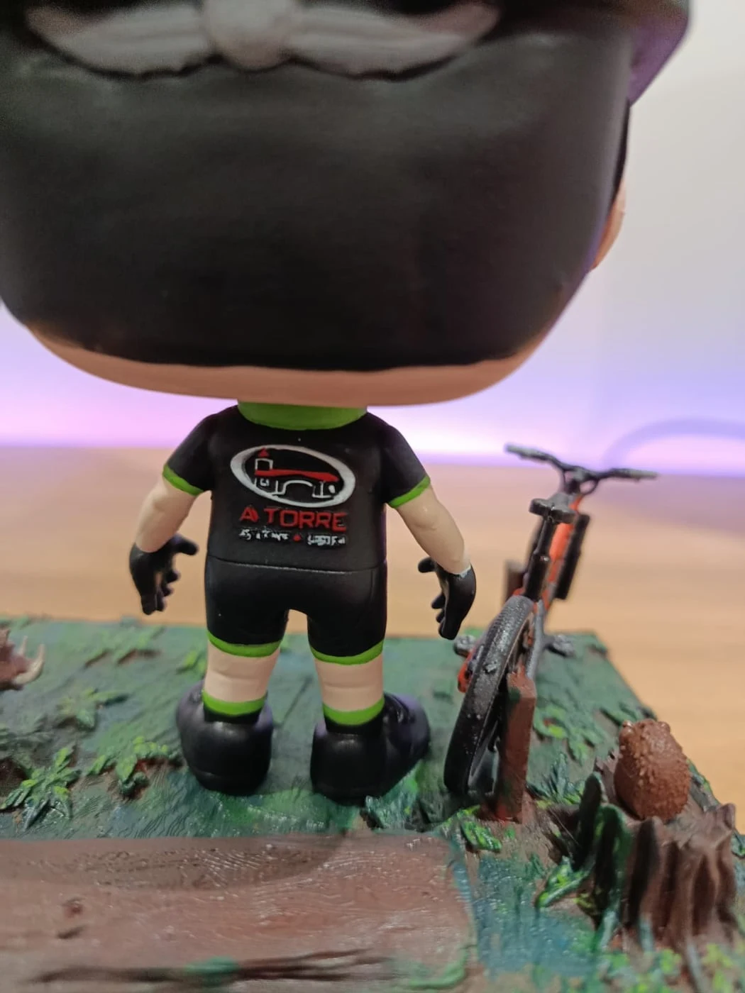 Figura mini-eu estilo Funko impressa em resina 3D — fotografia 3