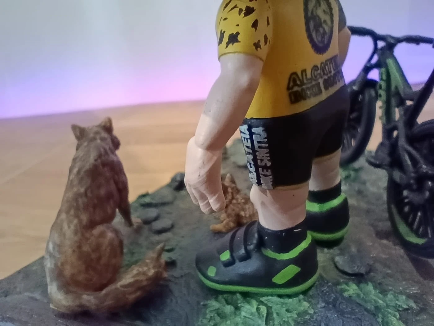 Figura mini-eu estilo Funko impressa em resina 3D — fotografia 7