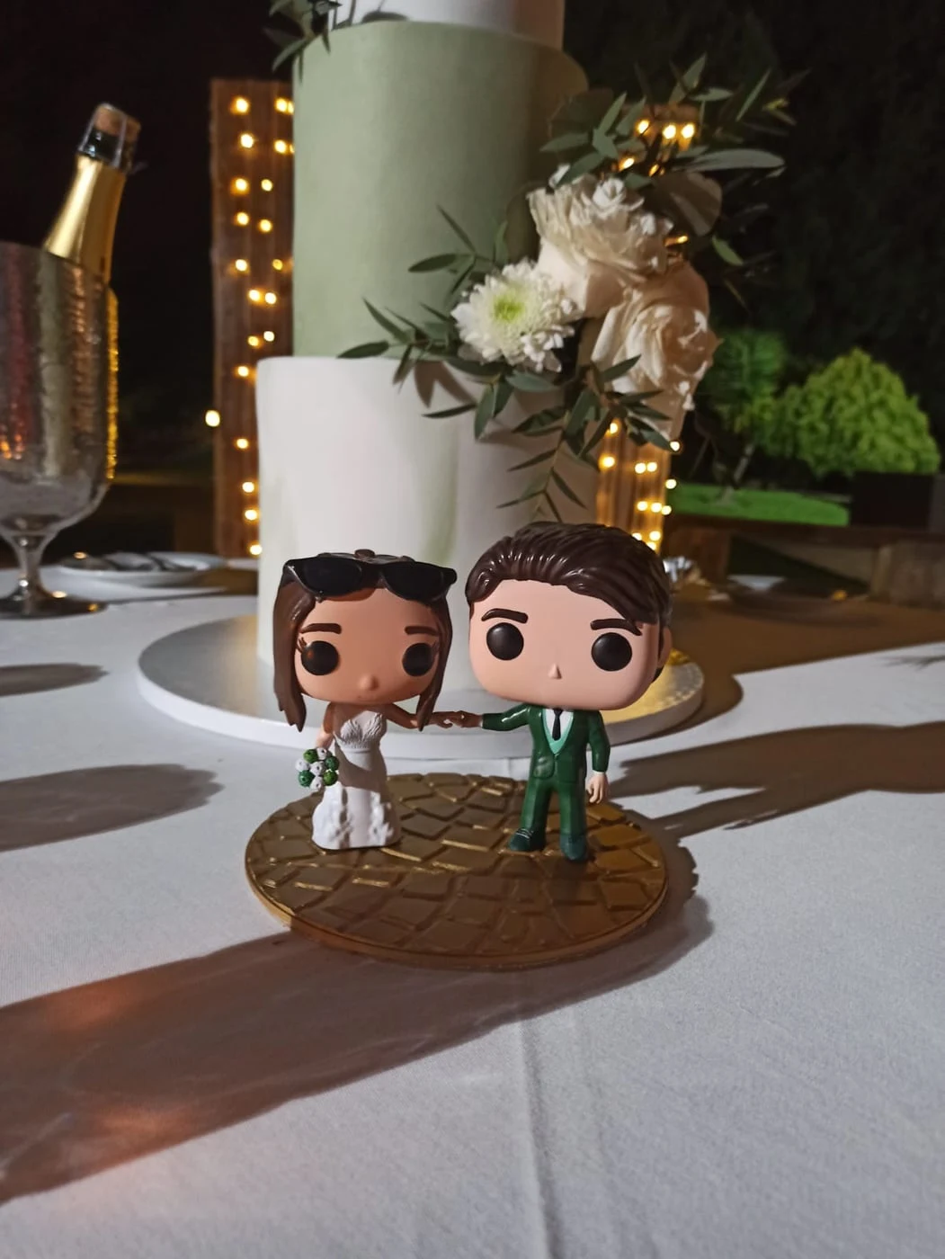 Figura mini-eu estilo Funko impressa em resina 3D