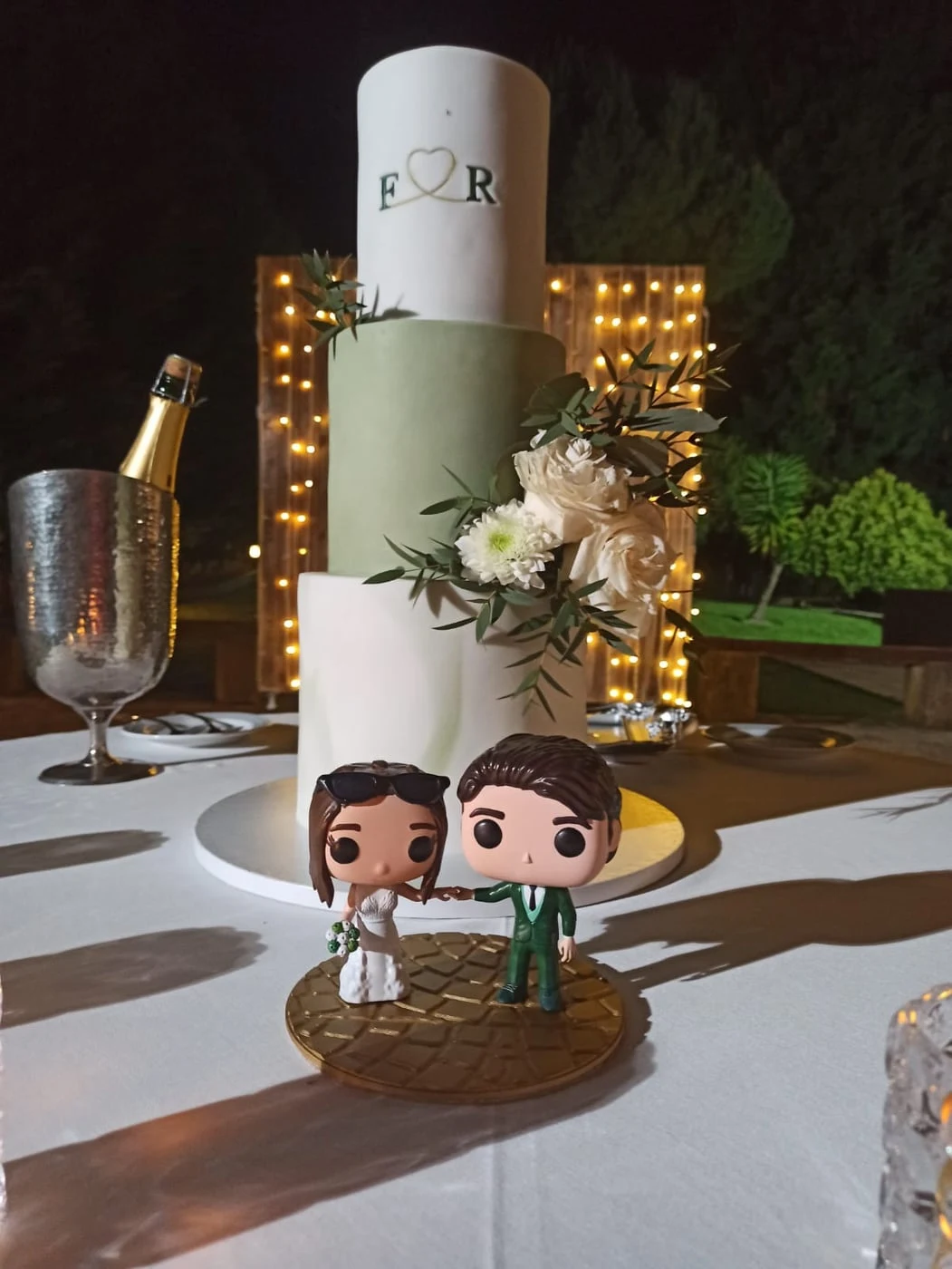 Figura mini-eu estilo Funko impressa em resina 3D — fotografia 3