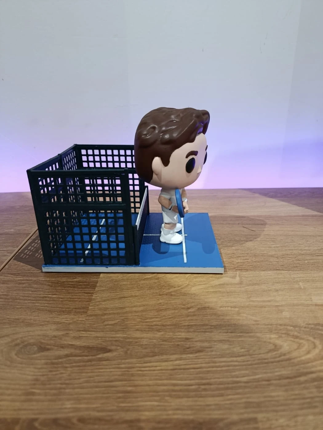 Figura mini-eu estilo Funko impressa em resina 3D — fotografia 3