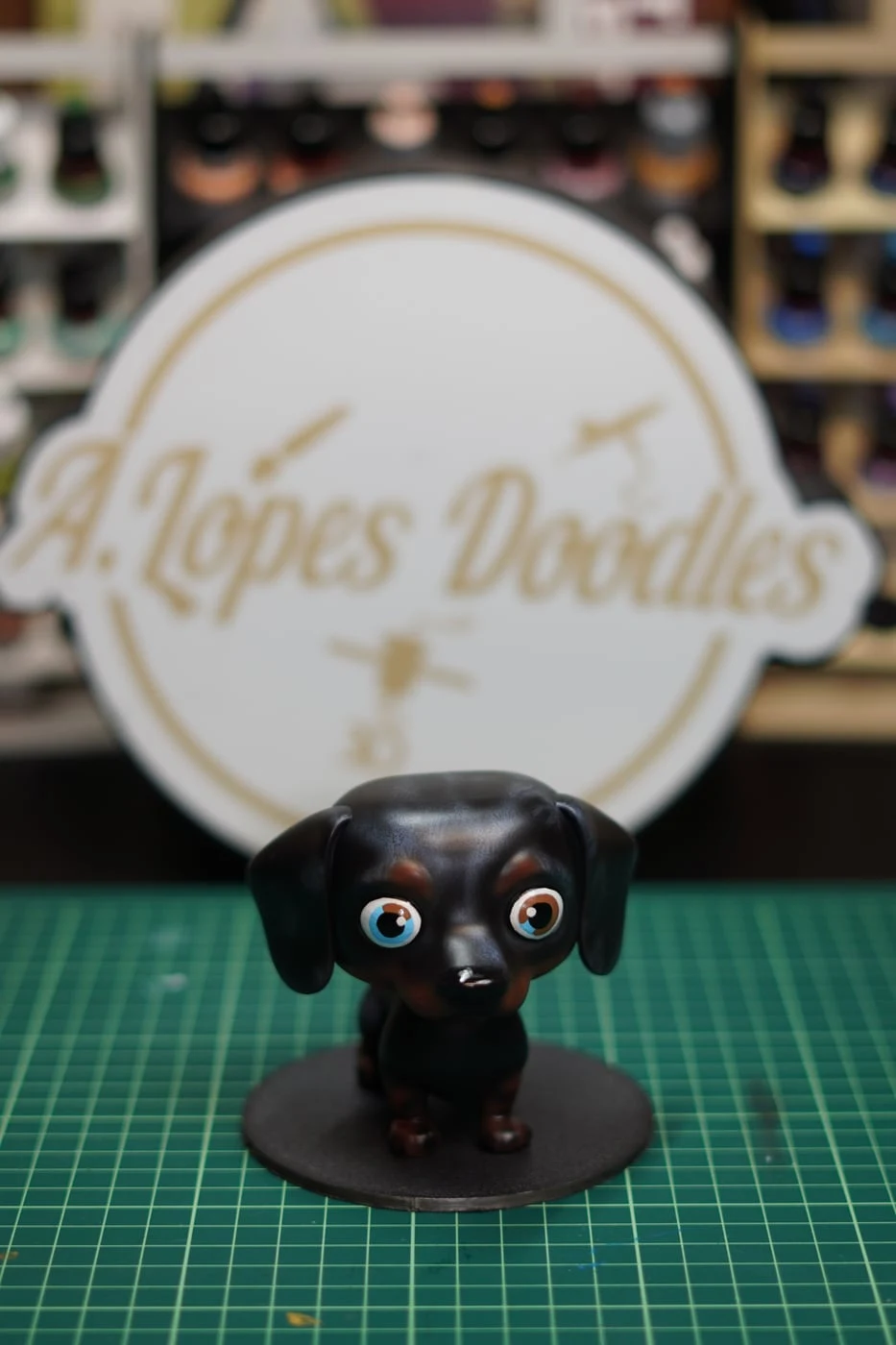 Figura mini-eu estilo Funko impressa em resina 3D — fotografia 1