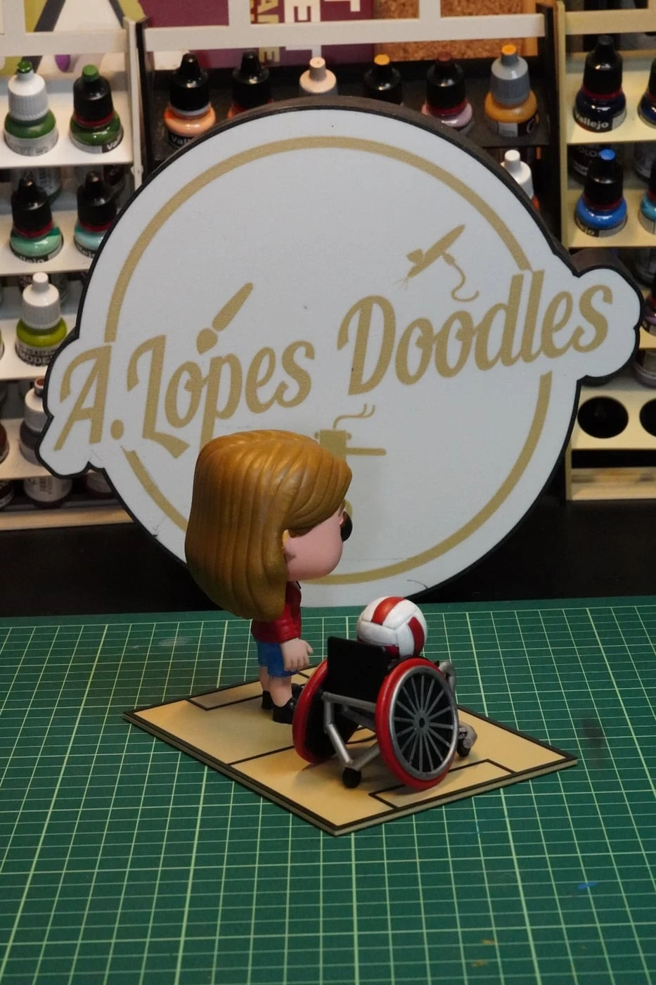 Figura mini-eu estilo Funko impressa em resina 3D — fotografia 5
