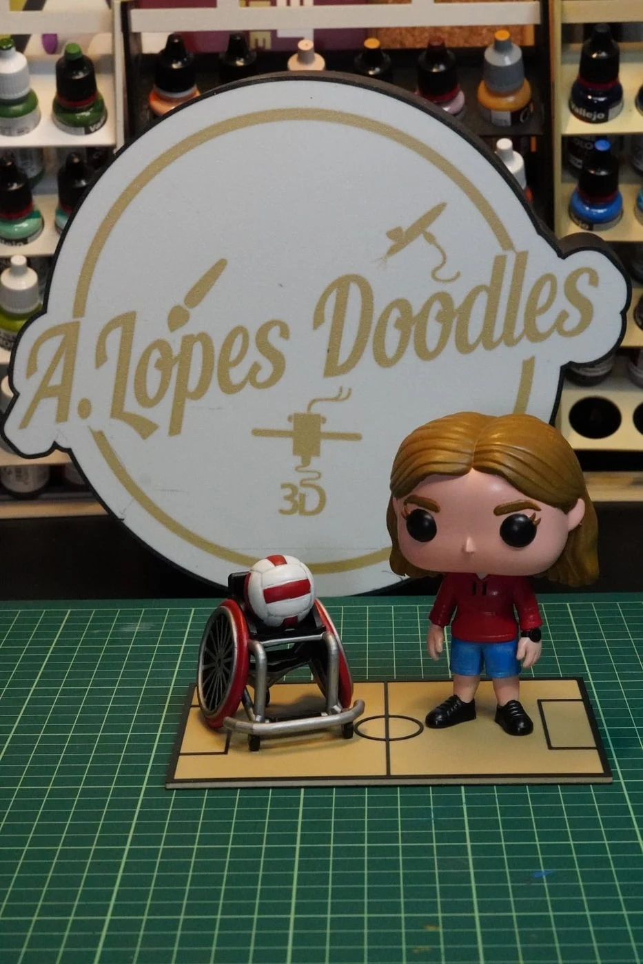 Figura mini-eu estilo Funko impressa em resina 3D — fotografia 7