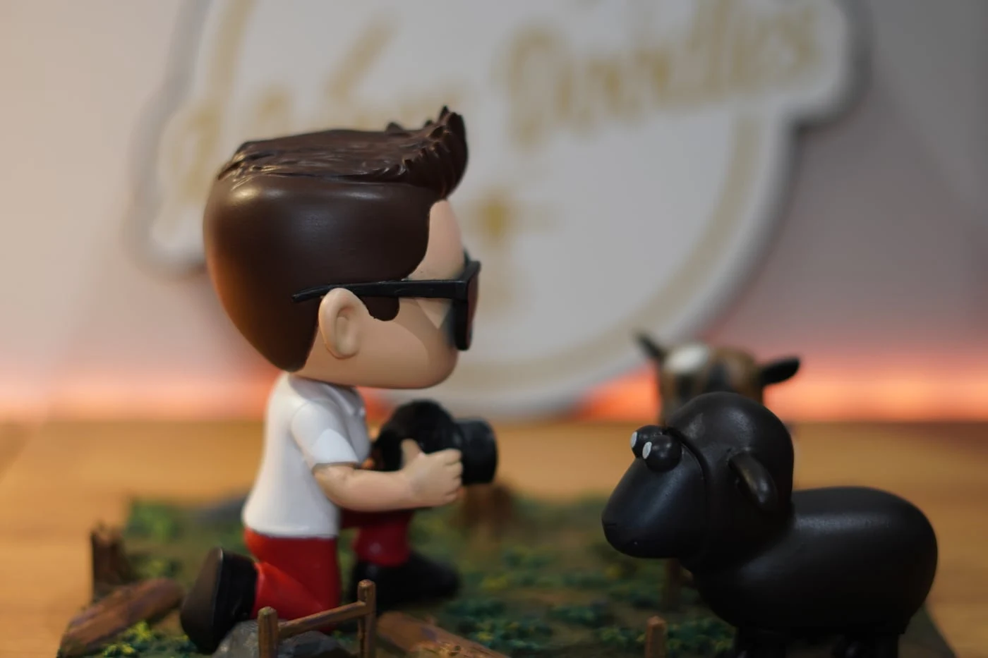 Figura mini-eu estilo Funko impressa em resina 3D — fotografia 3