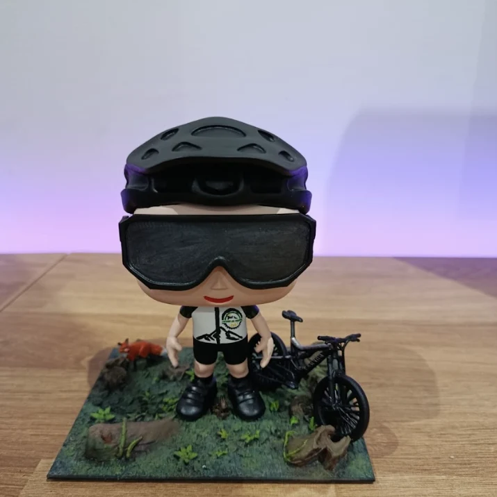 Mini-eu ciclista roxo